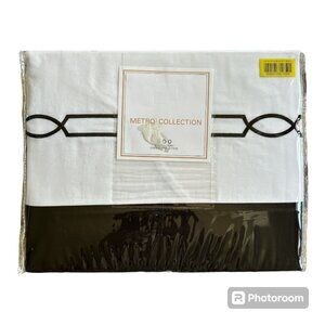 NEW Metro Collection Luxury Duvet Cover Set F/Q